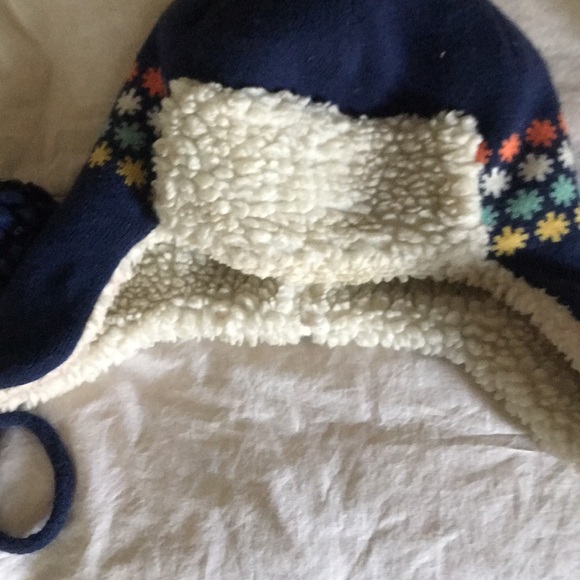 Retro Beanie - Picture 4 of 4